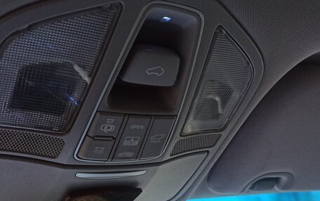 Hyundai Santa Fe III рестайлинг, 2016 год, 2 000 000 рублей, 23 фотография