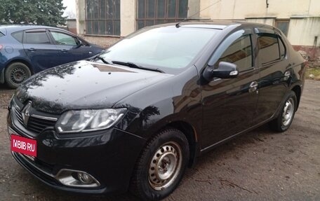 Renault Logan II, 2015 год, 625 000 рублей, 3 фотография