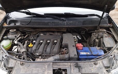 Renault Logan II, 2015 год, 625 000 рублей, 15 фотография