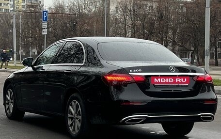 Mercedes-Benz E-Класс, 2021 год, 2 850 000 рублей, 6 фотография