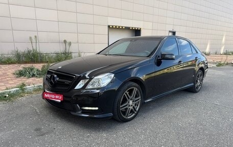 Mercedes-Benz E-Класс, 2012 год, 2 100 000 рублей, 4 фотография