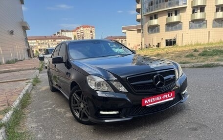 Mercedes-Benz E-Класс, 2012 год, 2 100 000 рублей, 2 фотография