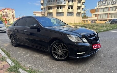 Mercedes-Benz E-Класс, 2012 год, 2 100 000 рублей, 3 фотография