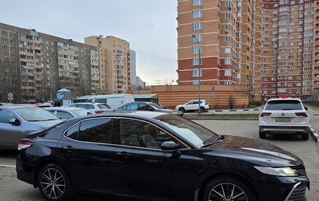 Toyota Camry, 2021 год, 3 800 000 рублей, 9 фотография