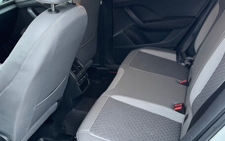 Volkswagen Taos, 2021 год, 2 640 000 рублей, 9 фотография