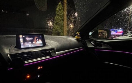 Mazda 3, 2018 год, 1 605 000 рублей, 13 фотография