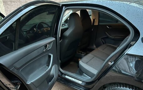 Skoda Rapid I, 2015 год, 800 000 рублей, 6 фотография