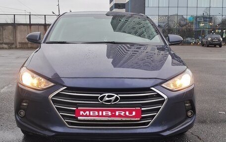 Hyundai Elantra VI рестайлинг, 2017 год, 1 250 000 рублей, 6 фотография
