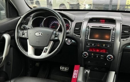 KIA Sorento II рестайлинг, 2011 год, 995 000 рублей, 24 фотография