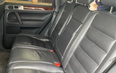 Volkswagen Touareg III, 2006 год, 835 000 рублей, 9 фотография