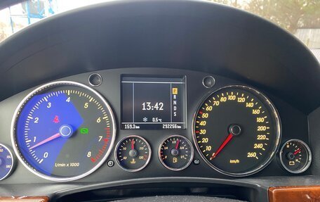 Volkswagen Touareg III, 2006 год, 835 000 рублей, 12 фотография