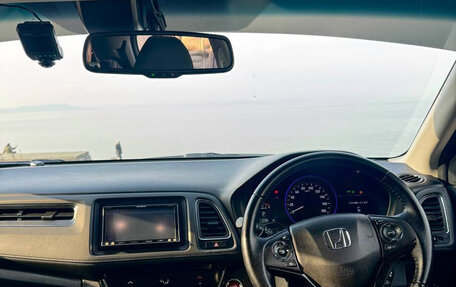 Honda Vezel, 2017 год, 1 610 000 рублей, 14 фотография