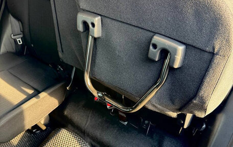 Honda Vezel, 2017 год, 1 610 000 рублей, 16 фотография