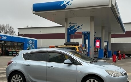 Opel Astra J, 2012 год, 600 000 рублей, 8 фотография