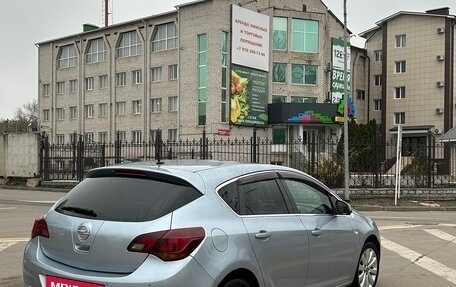 Opel Astra J, 2012 год, 600 000 рублей, 9 фотография