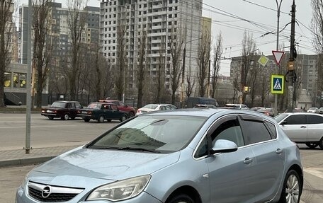 Opel Astra J, 2012 год, 600 000 рублей, 6 фотография