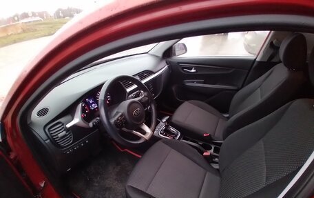 KIA Rio IV, 2021 год, 1 750 000 рублей, 8 фотография