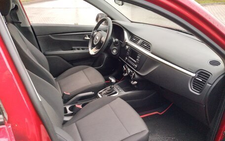 KIA Rio IV, 2021 год, 1 750 000 рублей, 9 фотография