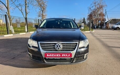 Volkswagen Passat B6, 2007 год, 780 000 рублей, 2 фотография