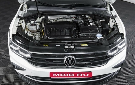 Volkswagen Tiguan II, 2021 год, 3 398 000 рублей, 9 фотография