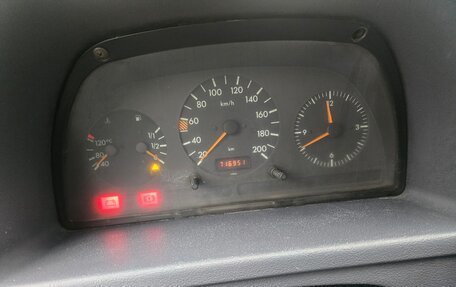 Mercedes-Benz Vito, 1999 год, 300 000 рублей, 1 фотография