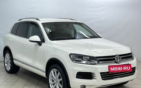 Volkswagen Touareg III, 2011 год, 2 150 000 рублей, 2 фотография