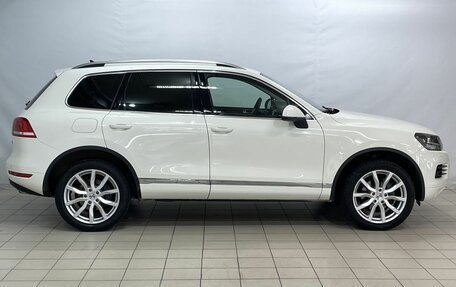 Volkswagen Touareg III, 2011 год, 2 150 000 рублей, 8 фотография