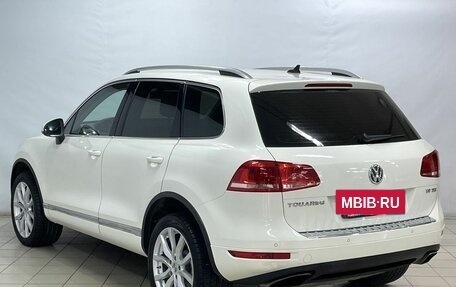 Volkswagen Touareg III, 2011 год, 2 150 000 рублей, 5 фотография