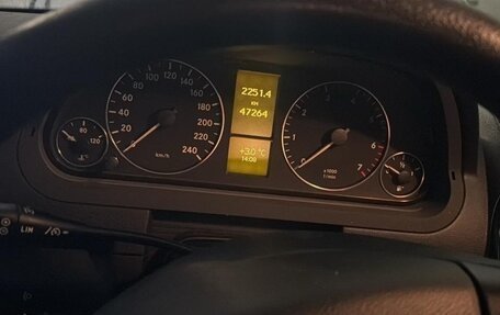 Mercedes-Benz A-Класс, 2012 год, 1 000 000 рублей, 5 фотография