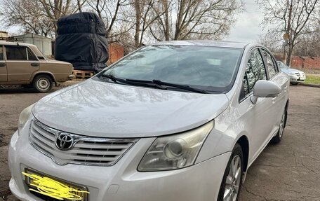 Toyota Avensis III рестайлинг, 2011 год, 1 150 000 рублей, 1 фотография