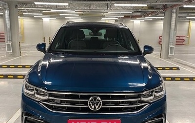 Volkswagen Tiguan II, 2021 год, 3 990 000 рублей, 1 фотография