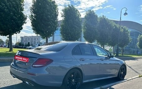 Mercedes-Benz E-Класс, 2016 год, 2 700 000 рублей, 3 фотография