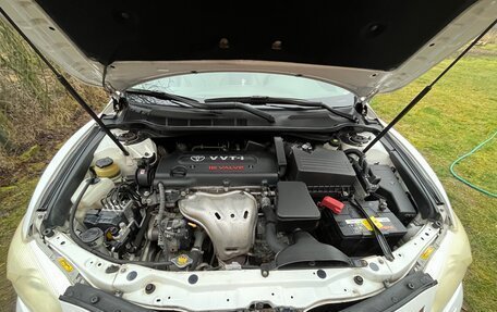 Toyota Camry, 2010 год, 1 700 000 рублей, 7 фотография