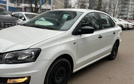 Volkswagen Polo VI (EU Market), 2016 год, 1 070 000 рублей, 2 фотография