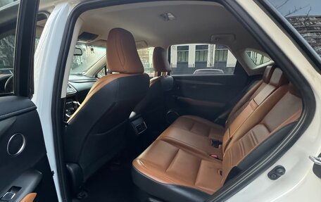 Lexus NX I, 2018 год, 4 000 000 рублей, 16 фотография