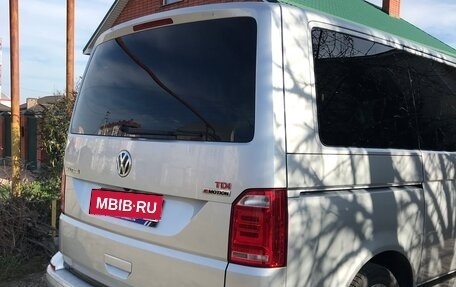 Volkswagen Multivan T6 рестайлинг, 2017 год, 4 850 000 рублей, 13 фотография