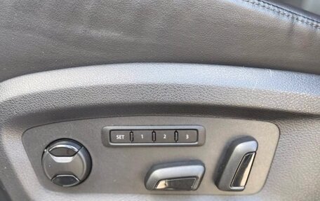 Volkswagen Multivan T6 рестайлинг, 2017 год, 4 850 000 рублей, 31 фотография