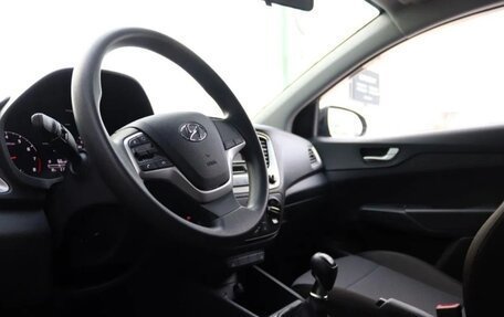 Hyundai Solaris II рестайлинг, 2020 год, 1 650 000 рублей, 9 фотография