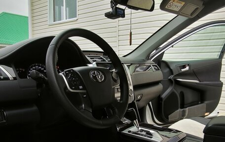 Toyota Camry, 2014 год, 1 600 000 рублей, 15 фотография