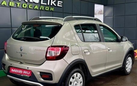 Renault Sandero II рестайлинг, 2018 год, 1 096 000 рублей, 8 фотография