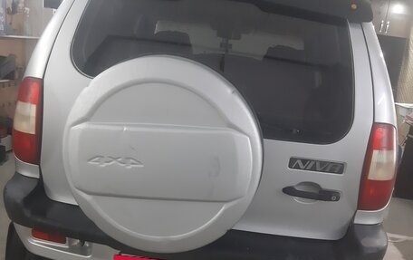 Chevrolet Niva I рестайлинг, 2006 год, 450 000 рублей, 3 фотография