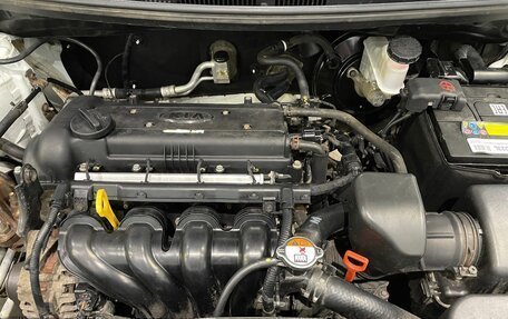 KIA Rio III рестайлинг, 2013 год, 749 000 рублей, 15 фотография