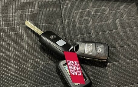 KIA Rio III рестайлинг, 2013 год, 749 000 рублей, 17 фотография