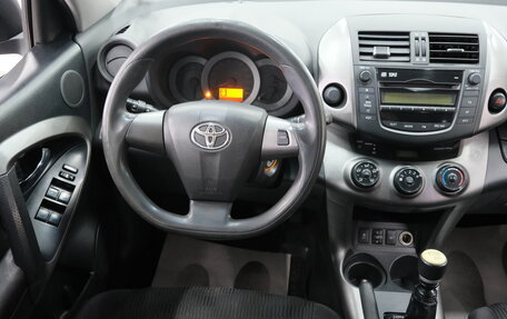 Toyota RAV4, 2012 год, 1 499 000 рублей, 12 фотография