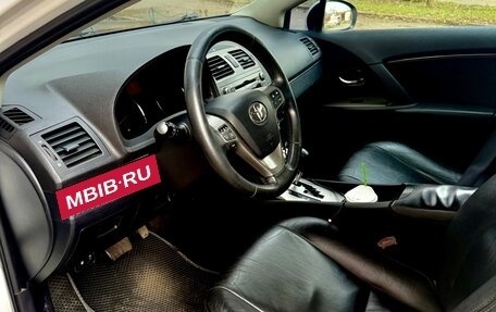 Toyota Avensis III рестайлинг, 2011 год, 1 150 000 рублей, 8 фотография
