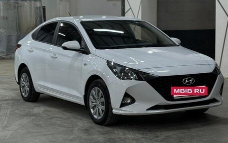 Hyundai Solaris II рестайлинг, 2021 год, 1 490 000 рублей, 6 фотография