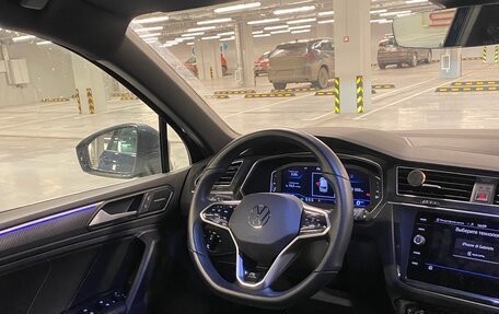 Volkswagen Tiguan II, 2021 год, 3 990 000 рублей, 11 фотография