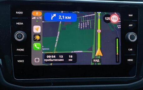 Volkswagen Tiguan II, 2021 год, 3 990 000 рублей, 17 фотография