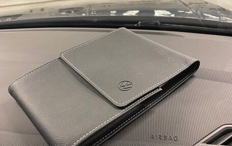 Volkswagen Tiguan II, 2021 год, 3 990 000 рублей, 25 фотография