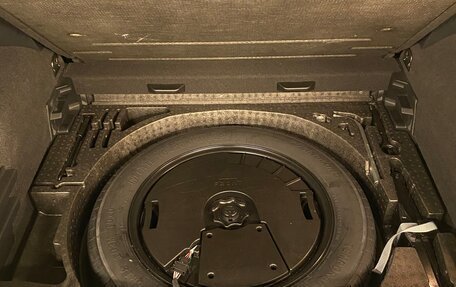 Volkswagen Tiguan II, 2021 год, 3 990 000 рублей, 28 фотография